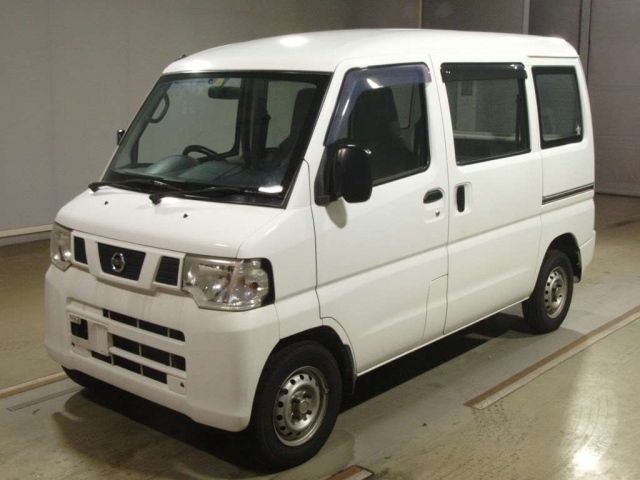 4111 Nissan Clipper van U71V 2012 г. (TAA Hyogo)